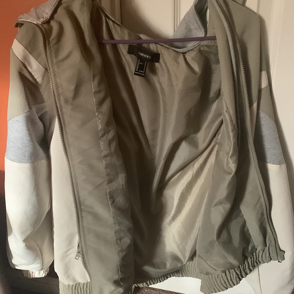Jacket - Picture 3 of 3